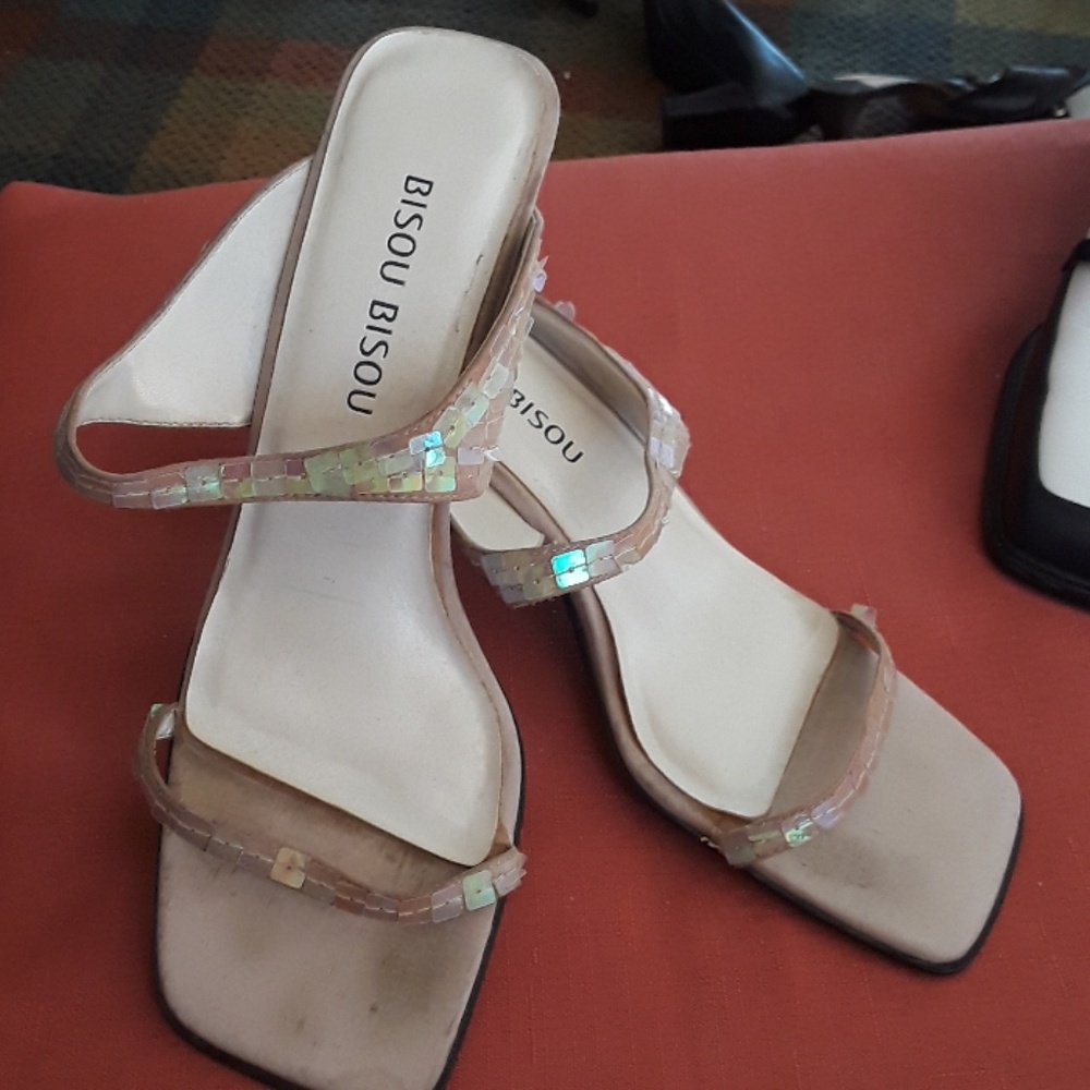 Ladies heels